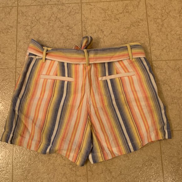 NWT LOFT Woman’s Linen Shorts Multi Color Stripe Linen Blend Size : 2 - Picture 5 of 5